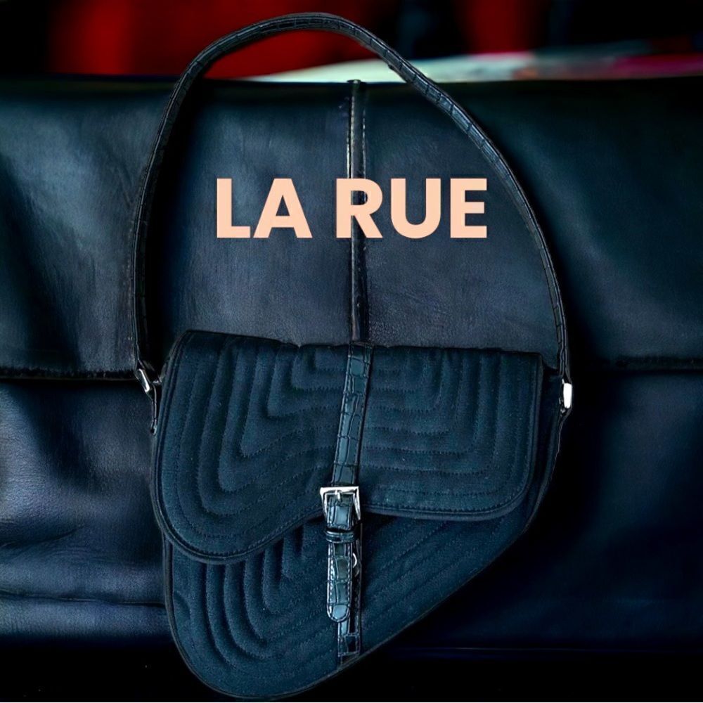 LA RUE Bags l Black Croc Leather Strap l Shoulder l Buckle Decor l Medium l EUC